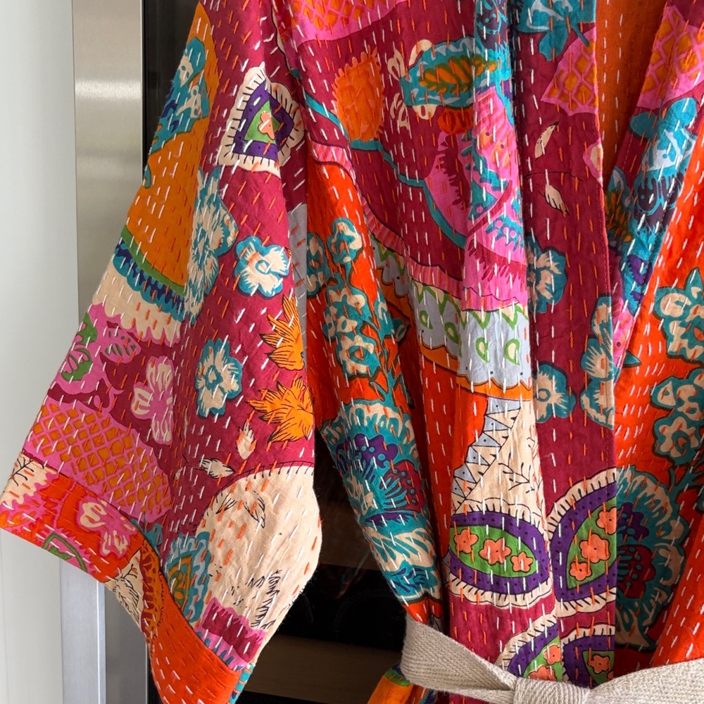 Vibrant kantha Patchwork Kimono Robe in Orange & Pink - Picture 3 of 7